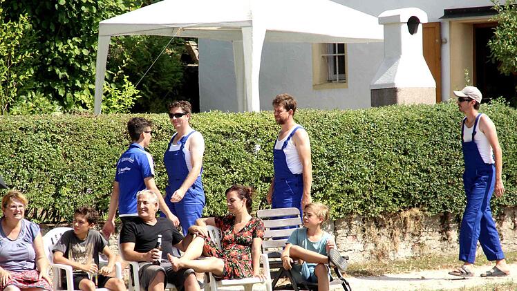 Impressionen von der Weihergaudi    Foto: Richard Sänger