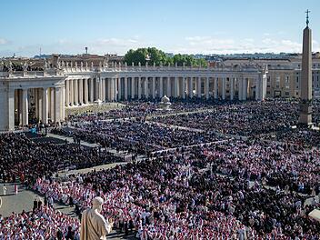 Papst Franziskus gestorben - Beisetzung