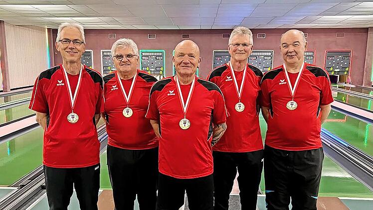 Die erfolgreiche Mannschaft Sen B (Ü 60) des SKV Bad Kissingen e.V. (von links): Martin Mühleck, Dietmar Schmitt, Uwe Simmroth, Edwin Karch und Georg Ziegler.