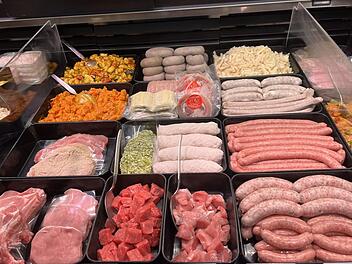 Kaum noch Wurst und Fleisch in der Theke: Fränkische Metzgerei kündigt radikale Veränderung an