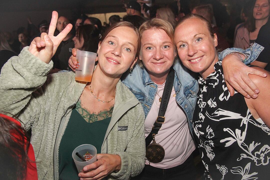 Super Stimmung in Schimmendorf.