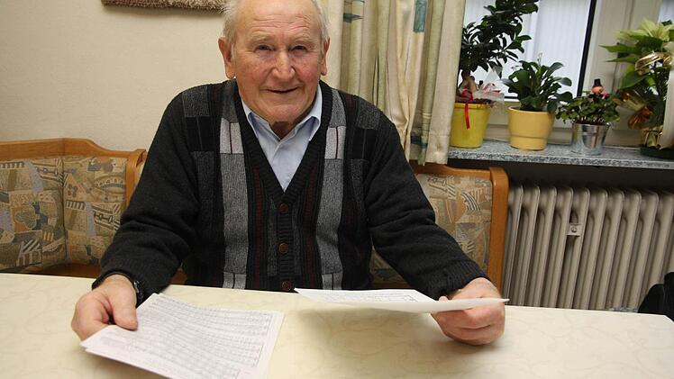 Heinrich Ismeier singt seit 1951 im "Liederkranz". Foto: Galster
