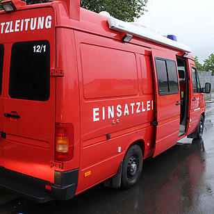 Großeinsatz auf Firmengelände in Kulmbach
