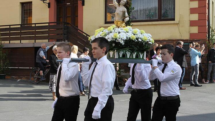 Fronleichnam 2016 in Wallenfels Foto: Michael Wunder