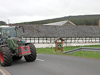 Für Prügel wird wieder eine Tonnagebeschränkung eingeführt. Fahrzeuge mit einem Gewicht von mehr als 3,5 Tonnen dürfen nicht mehr durch den Ort fahren. Dazu zählen auch landwirtschaftliche Fahrzeuge.  Foto: Stephan Stöckel