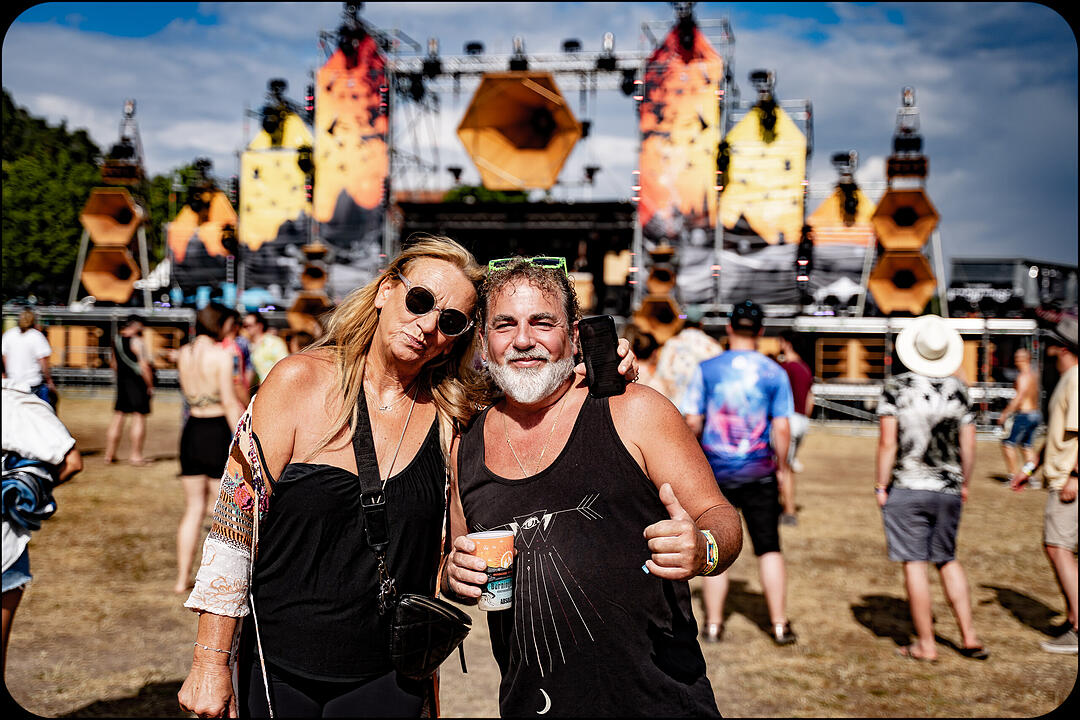 Love, Fire & Electronic Beats!
