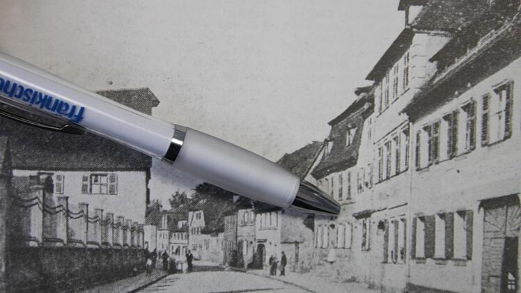 Blick in die Bamberger Straße des vorigen Jahrhunderts: Der Stift zeigt auf das damalige Hotel.