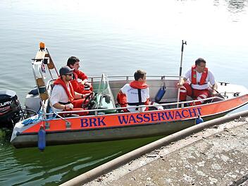 Markus Hübner (links) beweist, dass er das Boot beherrscht. Foto: privat