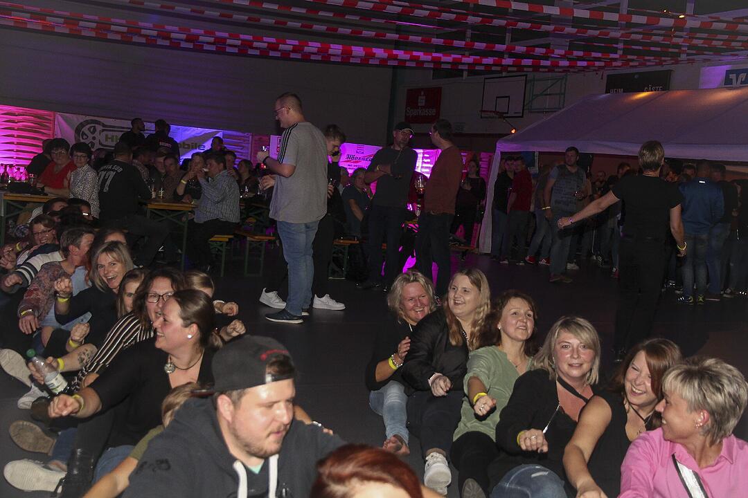 Party und Tanz in der Dreifachhalle