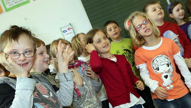 In einer größeren Gruppe macht das Singen gleich noch mehr Spaß. Fotos: Matthias Hoch