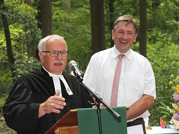 Bei ihrer Dialogpredigt Pfarrer Volkmar Gregori (links) und der Vizepräsident des Bayerischen Bauernverbandes Günther Felßner. Fotos: Günther Geiling