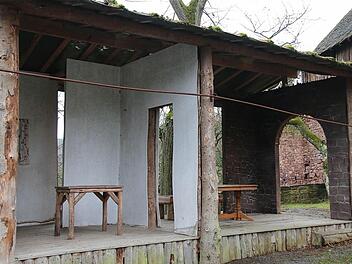 Soll nicht mehr für Auswärtige Veranstalter zur Verfügung stehen: Die Theaterhalle an der Klostermauer. Foto: Gerd Schaar