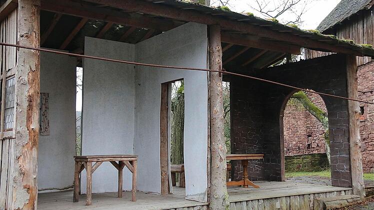 Soll nicht mehr für Auswärtige Veranstalter zur Verfügung stehen: Die Theaterhalle an der Klostermauer. Foto: Gerd Schaar