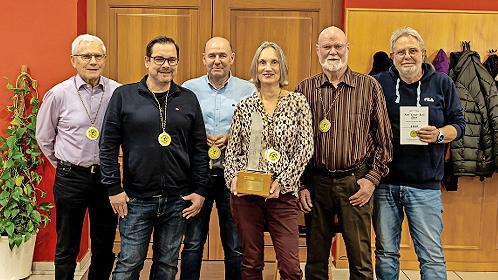 Die Geehrten von links: Joseph Gebhardt, Ralf Wientzek, Thomas Lehmann, Jutta R&uuml;ckert, Adrian Price, Steffen Schanz.