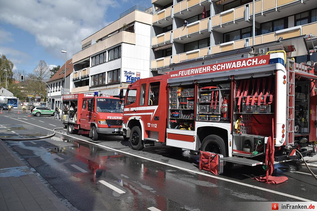 Shisha-Bar brennt in Schwabach vollkommen aus