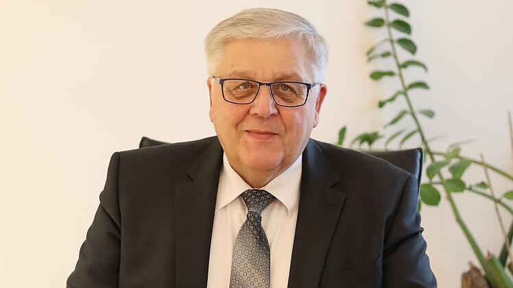 Neustadt Aisch: Landrat beantragt Dienstunfähigkeit - "Entscheidung nicht leichtgefallen"