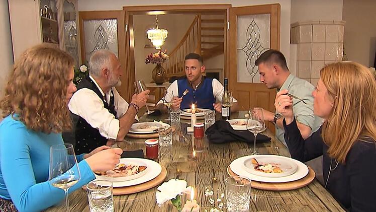 An Tag 4 trifft sich die Chiemseer Runde bei Raphael in Grassau.