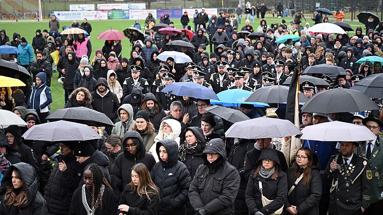 Gewaltsamer Tod von Yosef - Trauerfeier