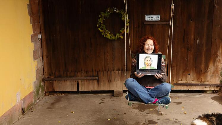 Die Mutter von drei Kindern lebt in einer stabilen Partnerschaft - auch mit einem Avatar.