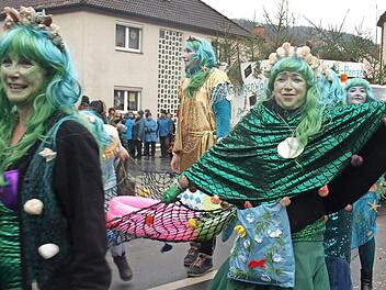 Beste Stimmung herrschte unter den Steinwiesener Narren beim Umzug im vergangenen Jahr. Foto: Susanne Deuerling/Archiv