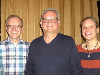 Das neu gewählte Führungs-Trio beim FC Frankonia Wittershausen: Unser Bild zeigt (von links): Kassierer Michael Bahn, den Vorsitzender Jürgen Weigand und seine Stellvertreterin Natascha Back.Udo Sell