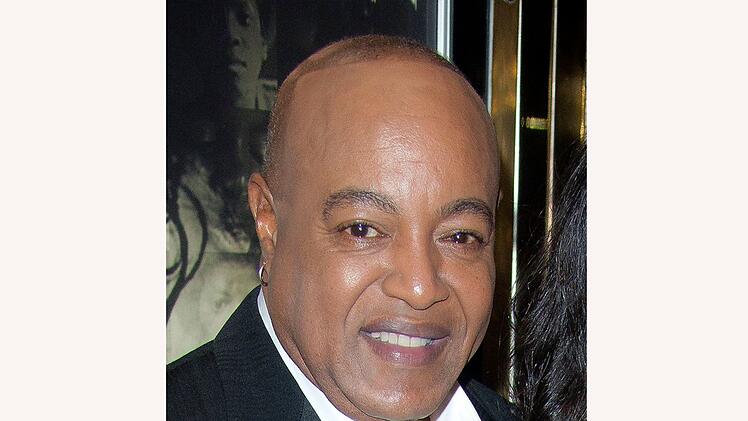 Peabo Bryson
