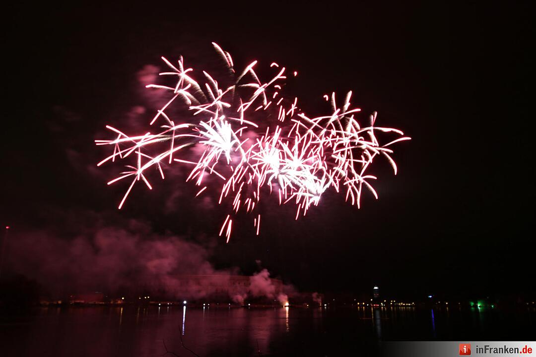 03Volksfest Nürnberg - das Feuerwerk