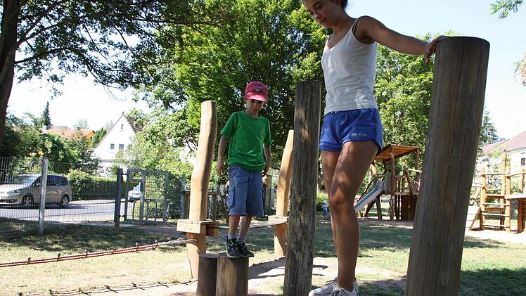 Eindrücke vom Spielplatz Henneberg-Siedlung. Foto: Ralf Ruppert