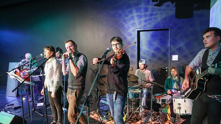 Eröffnungsveranstaltung der Kulturfabrik "KUFA - Kultur für alle" in der Bamberger Ohmstraße am 6. November 2019. Foto: Barbara Herbst