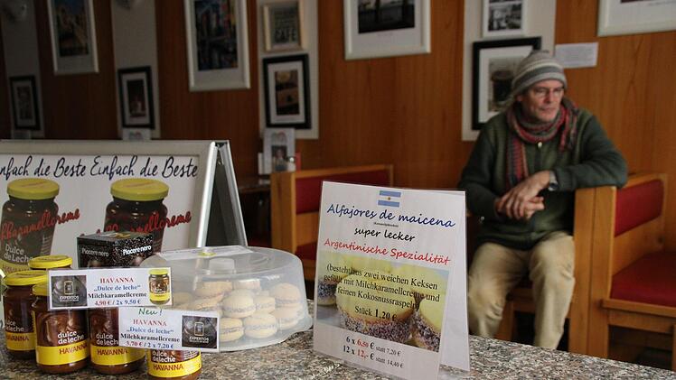 Roberto Kopp vom Eiscafé Venezia ist verzweifelt. Er weiß nicht, wie er seine Miete bezahlen soll. Foto: Ulrike Müller