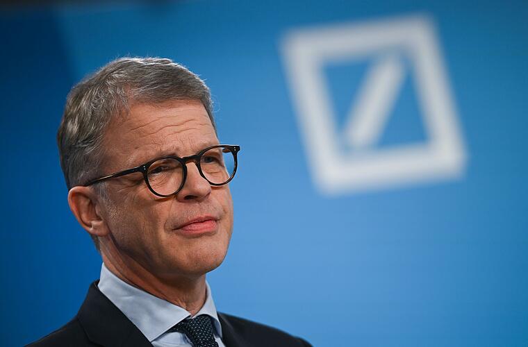 Deutsche Bank räumt Fehler im Umgang mit Epstein ein