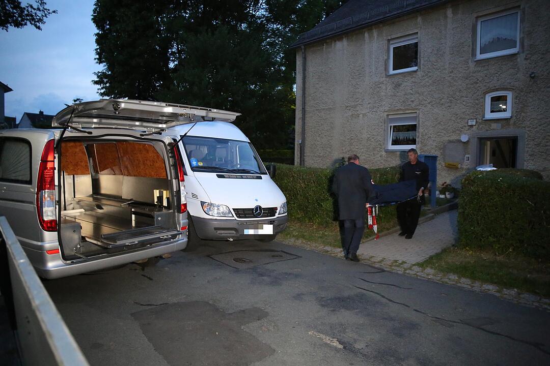 Gewaltverbrechen in Wunsiedel - Frau tot in Wohnung gefunden