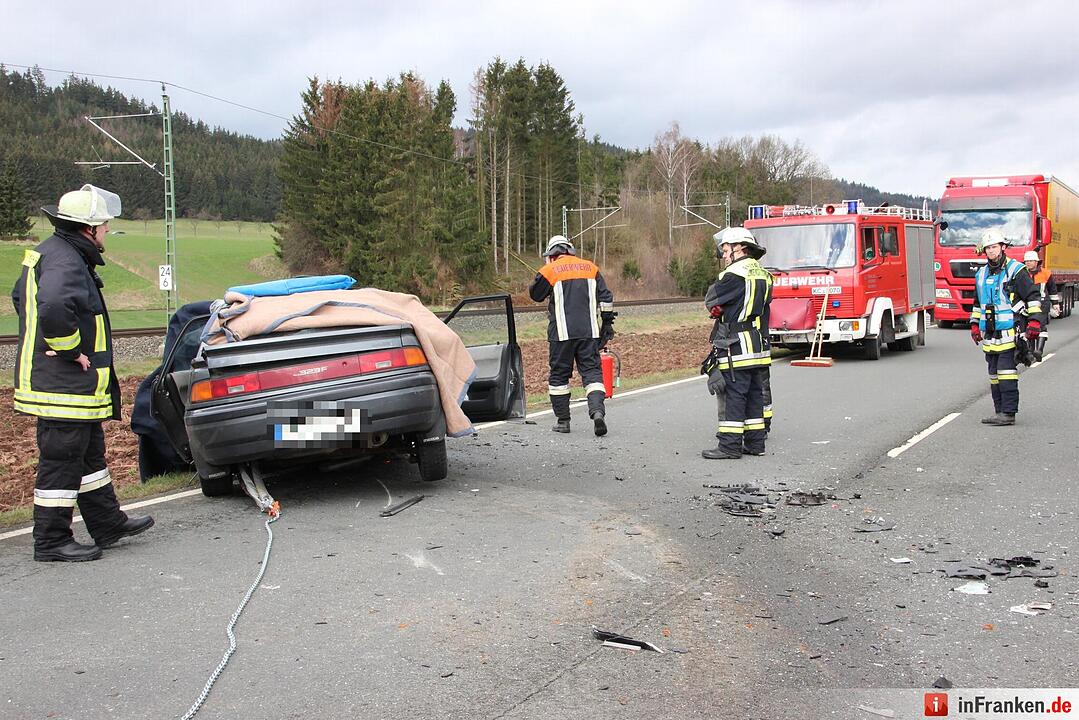 Autofahrer stirbt auf B85 bei Stockheim