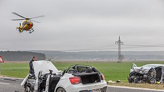 Frontalcrash bei Ornbau (Landkreis Ansbach) fordert Todesopfer