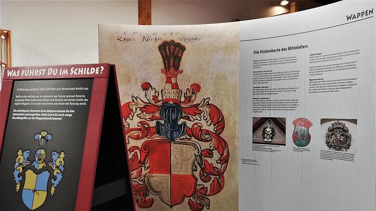 Aus zehn Themeninseln besteht die Sonderausstellung "Rund um die Burg".