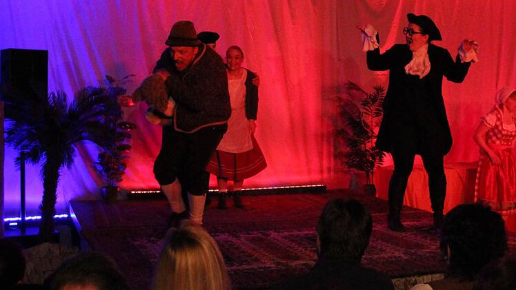 Das "Blue Moon Swingtett" versüßte den Premierengästen den Abend nach der Vorstellung. Foto: Mariell Dörrschmidt