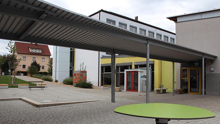 Die Spix-Schule wartet noch auf die Lehrer-Zuteilung. Foto: Andreas Dorsch