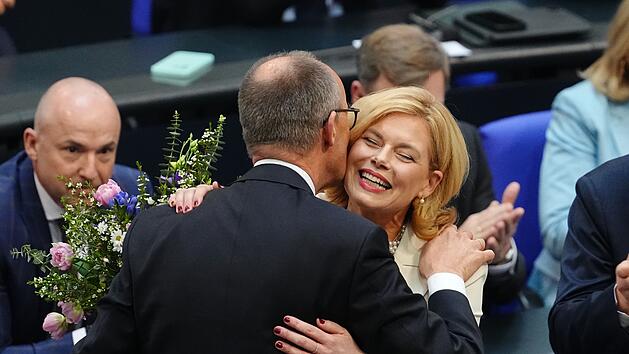 Mit breiter Mehrheit gew&auml;hlt: Kl&ouml;ckner ist neue Bundestagspr&auml;sidentin