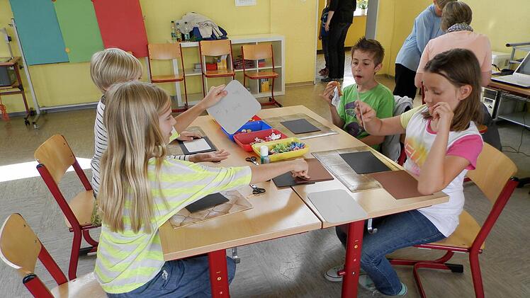 Die Kinder konnten malen, basteln und sich fotografieren lassen. Foto: Fritsch