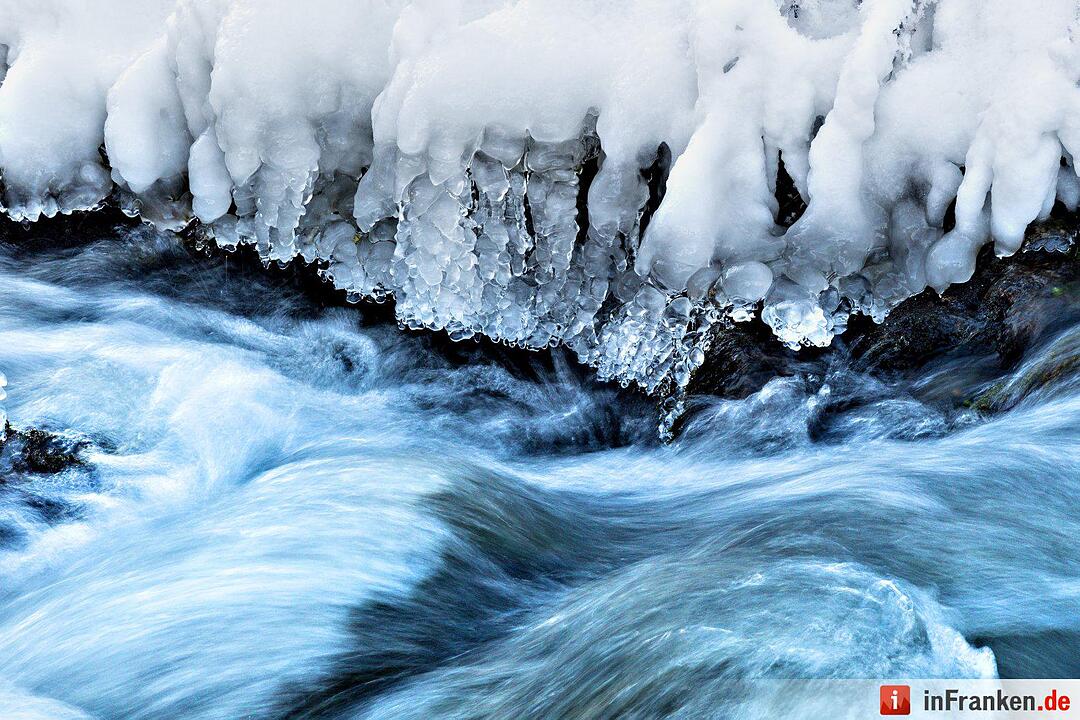 Eis und Schnee in Franken - die schönsten Winterleserfotos