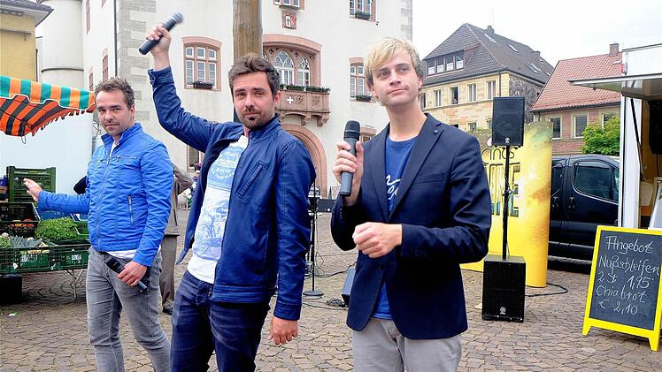 Schlagergruppe "Cappuccinos" in Hammelburg. Foto: Gerd Schaar