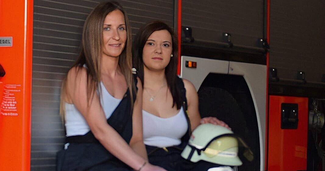 Burgkunstadt: Kalender der Feuerwehr-Frauen sorgt für Begeisterung