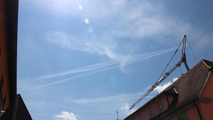 Nur ein paar Wölkchen waren am Höchstadter Himmel zu sehen.