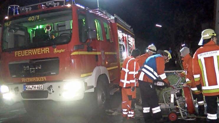 Rund 80 Wehrkräfte waren bei dem Brand in Thurnau im Einsatz.