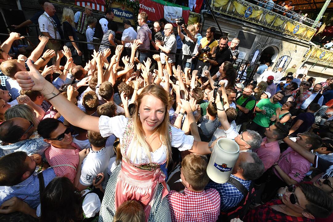 Bergkirchweih 2017: Drei Schläge zum Bieranstich