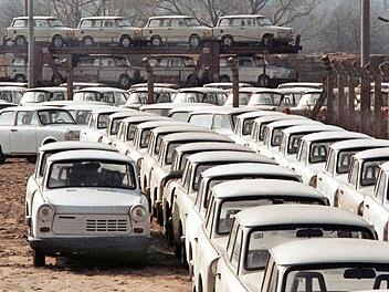 Als in Zwickau noch der Trabant vom Stapel lief, ging es dem VEB Sachsenring noch gut. Nach dem Fall der Mauer folgten zahlreiche Umfirmierungen, bis schließlich die HQM Sachsenring GmbH entstand. Diese musste dann vergangenes Jahr Insolvenzantrag stellen. Foto: dpa