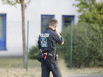 USK muss in Fürth anrücken: Mann mit Waffe schießt wild um sich