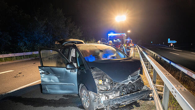 Schwerer Unfall auf A73 bei Ebensfeld: Autos kollidieren auf Autobahn