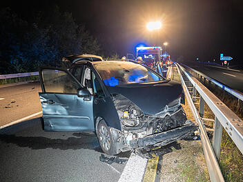 Schwerer Unfall auf A73 bei Ebensfeld: Autos kollidieren auf Autobahn