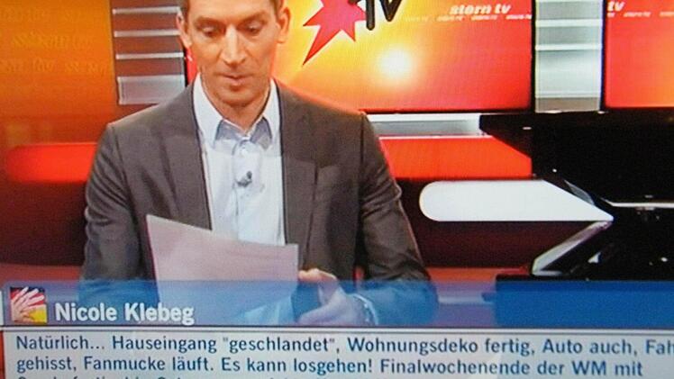 Moderator Steffen Hallaschka verlas in der Sendung die besten Zuschriften; die von Nicole Klebeg wurde sogar noch eingeblendet.